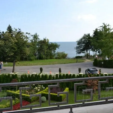 Bulgary Sea Garden Apartment *